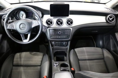 Mercedes-Benz CLA Shooting Brake 180 d Automatic Sport (9)