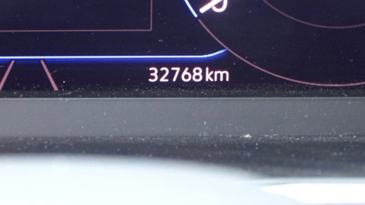 Volkswagen T-Roc 1.5 tsi Sport (16)