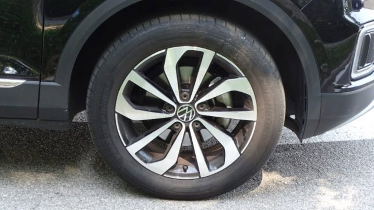 Volkswagen T-Roc 1.5 tsi Sport (17)