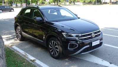 Volkswagen T-Roc 1.5 tsi Sport (2)