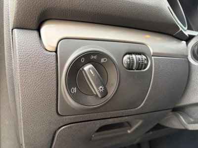 Volkswagen Golf 1.6 TDI DPF 5p. Comfortline (14)