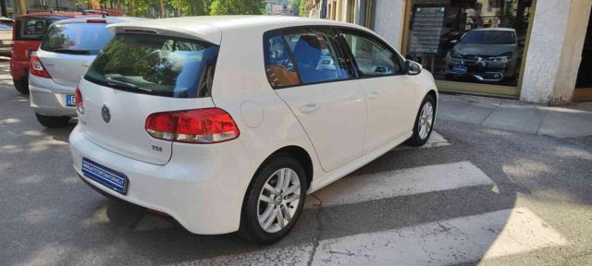 Volkswagen Golf 1.6 TDI DPF 5p. Comfortline (19)
