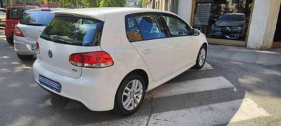 Volkswagen Golf 1.6 TDI DPF 5p. Comfortline (19)