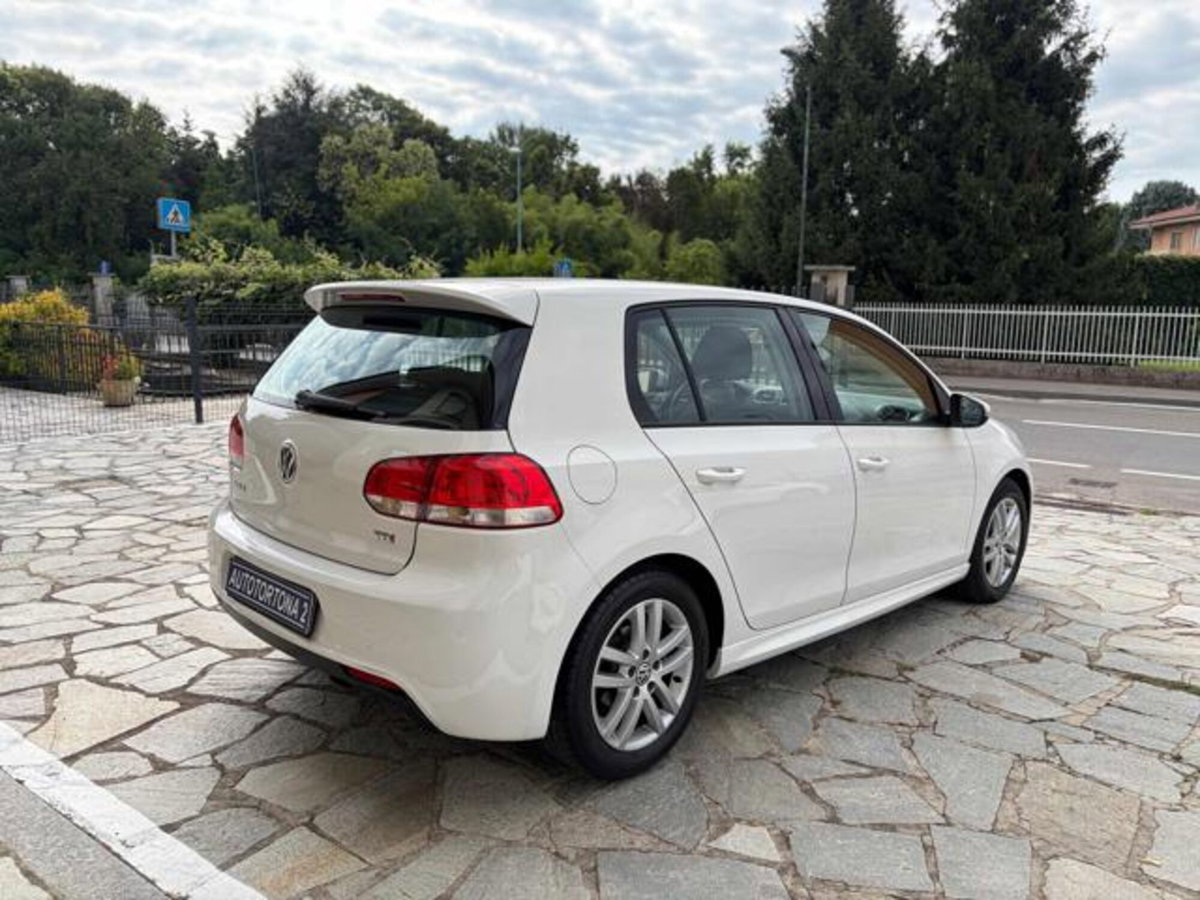 Volkswagen Golf 1.6 TDI DPF 5p. Comfortline (6)