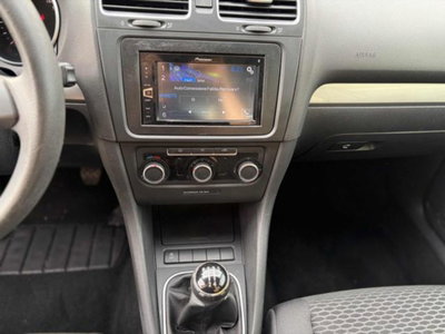 Volkswagen Golf 1.6 TDI DPF 5p. Comfortline (9)
