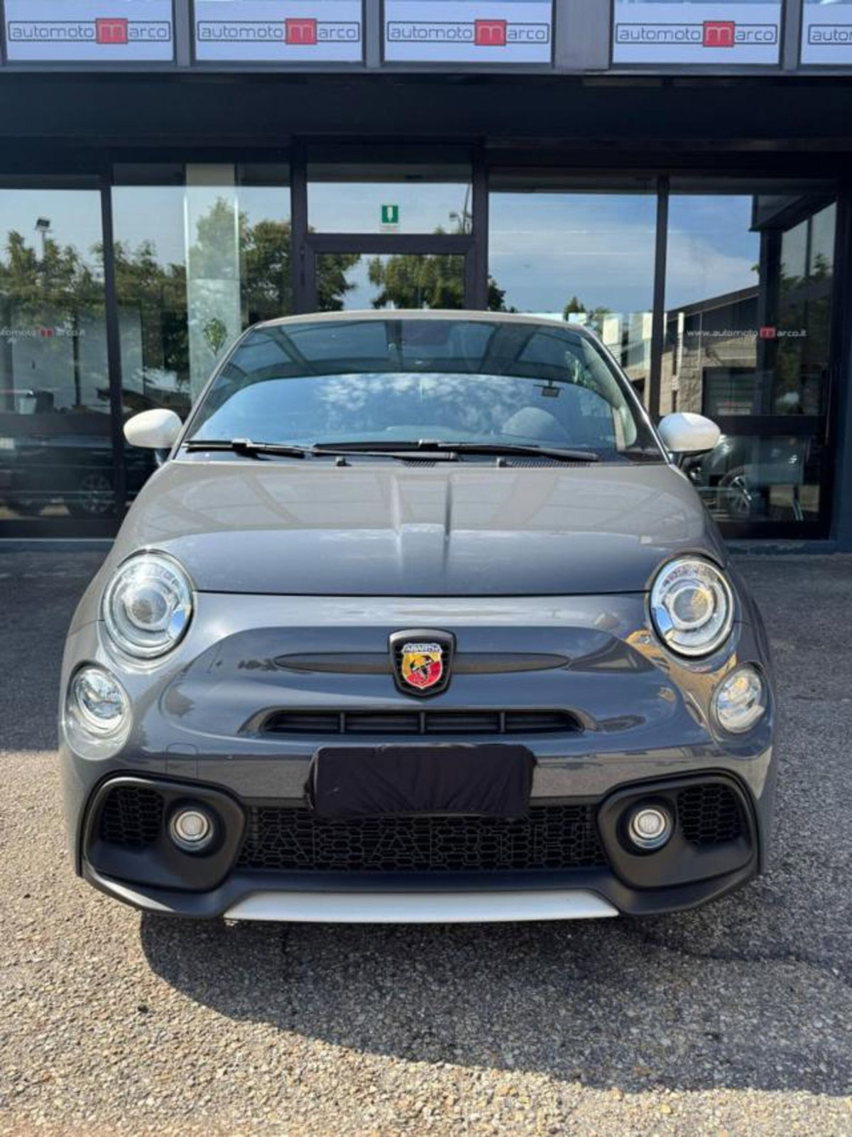 Abarth 595 595 1.4 Turbo T-Jet 180 CV MTA Competizione (2)
