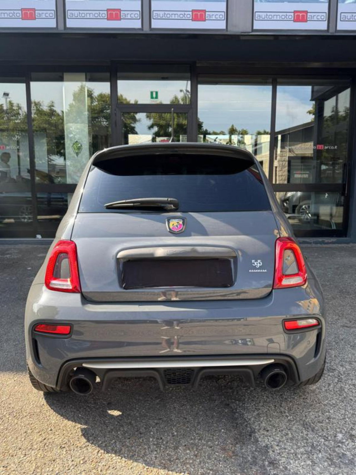 Abarth 595 595 1.4 Turbo T-Jet 180 CV MTA Competizione (5)