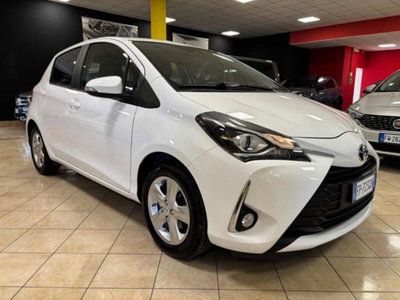 Toyota Yaris 1.0 5 porte usata