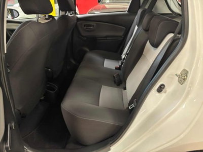 Toyota Yaris 1.0 5 porte (13)