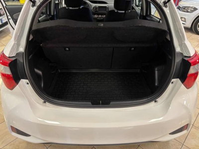 Toyota Yaris 1.0 5 porte (17)