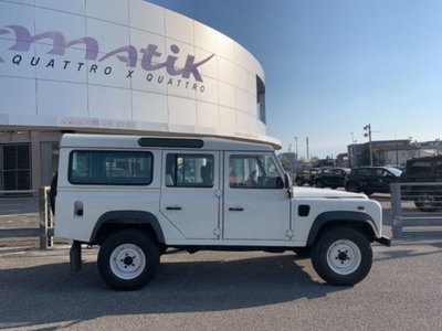 Land Rover Defender 110 2.5 Td5 cat Station Wagon (3)
