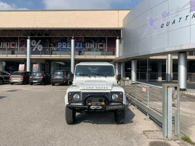 Land Rover Defender 90 2.2 TD4 Soft top N1 (2)