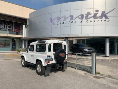 Land Rover Defender 90 2.2 TD4 Soft top N1 (3)