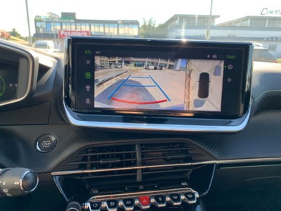 Peugeot 2008 PureTech 130 S&S EAT8 GT Pack (13)