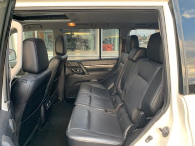 Mitsubishi Pajero 3.2 DI-D 16V aut. 5p. Instyle DPF (10)