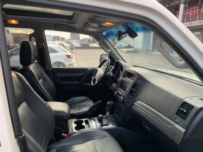 Mitsubishi Pajero 3.2 DI-D 16V aut. 5p. Instyle DPF (9)