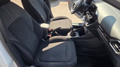 Ford Fiesta 1.1 75 CV 5 porte Titanium (8)