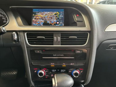 Audi A4 Avant 2.0 TDI 177 CV quattro S tronic (14)
