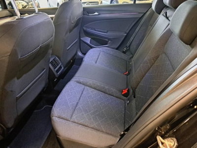 Volkswagen Golf 2.0 TDI SCR Life (11)