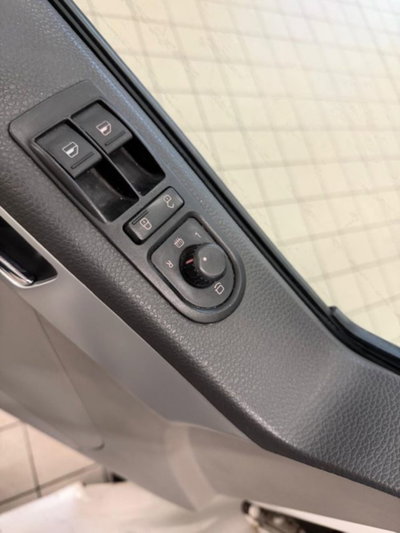 Volkswagen Veicoli Commerciali Multivan 2.0 BiTDI 180CV 4 Motion Highline (16)