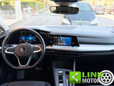 Volkswagen Golf 2.0 TDI 150 CV DSG SCR Life (15)
