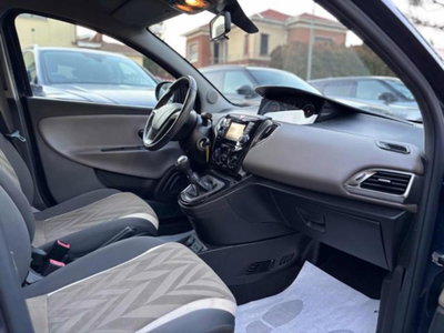 Lancia Ypsilon 1.3 MJT 16V 95 CV 5 porte S&S Gold (13)