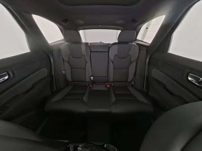 Volvo XC60 2.0 b5 mhev Ultra Black Edition awd auto (9)