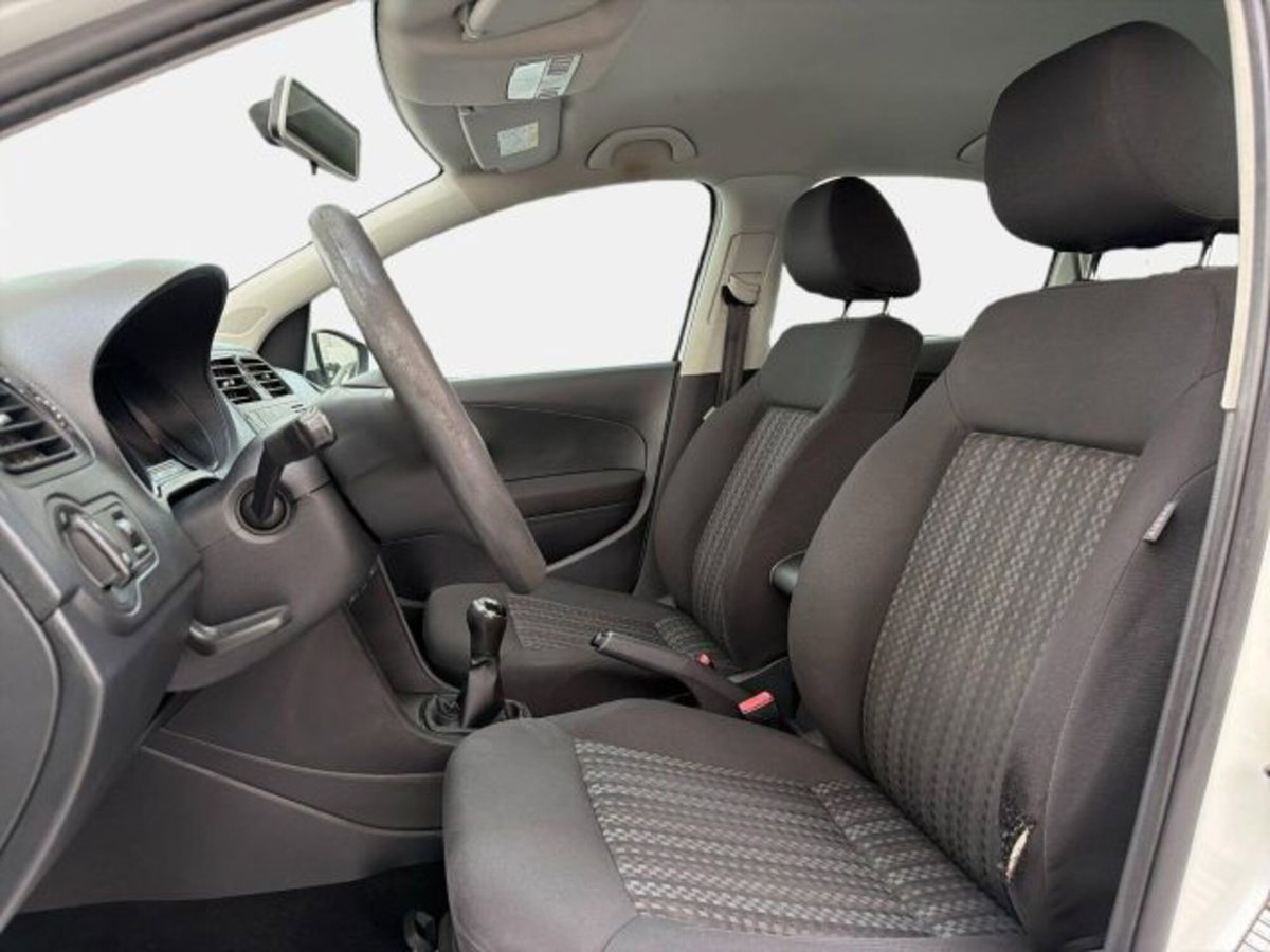 Volkswagen Polo 1.4 TDI 5p. Trendline (12)