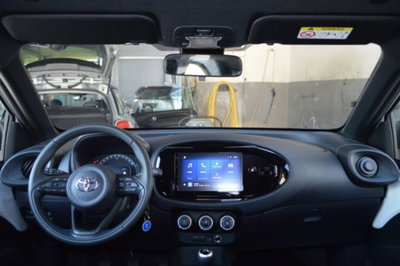 Toyota Aygo X 1.0 VVT-i 72 CV 5 porte Limited Air (7)