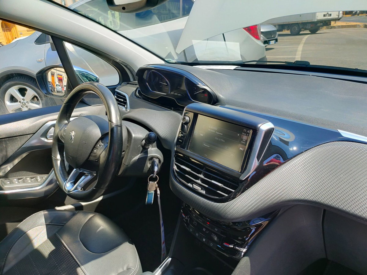 Peugeot 2008 82 Allure (17)
