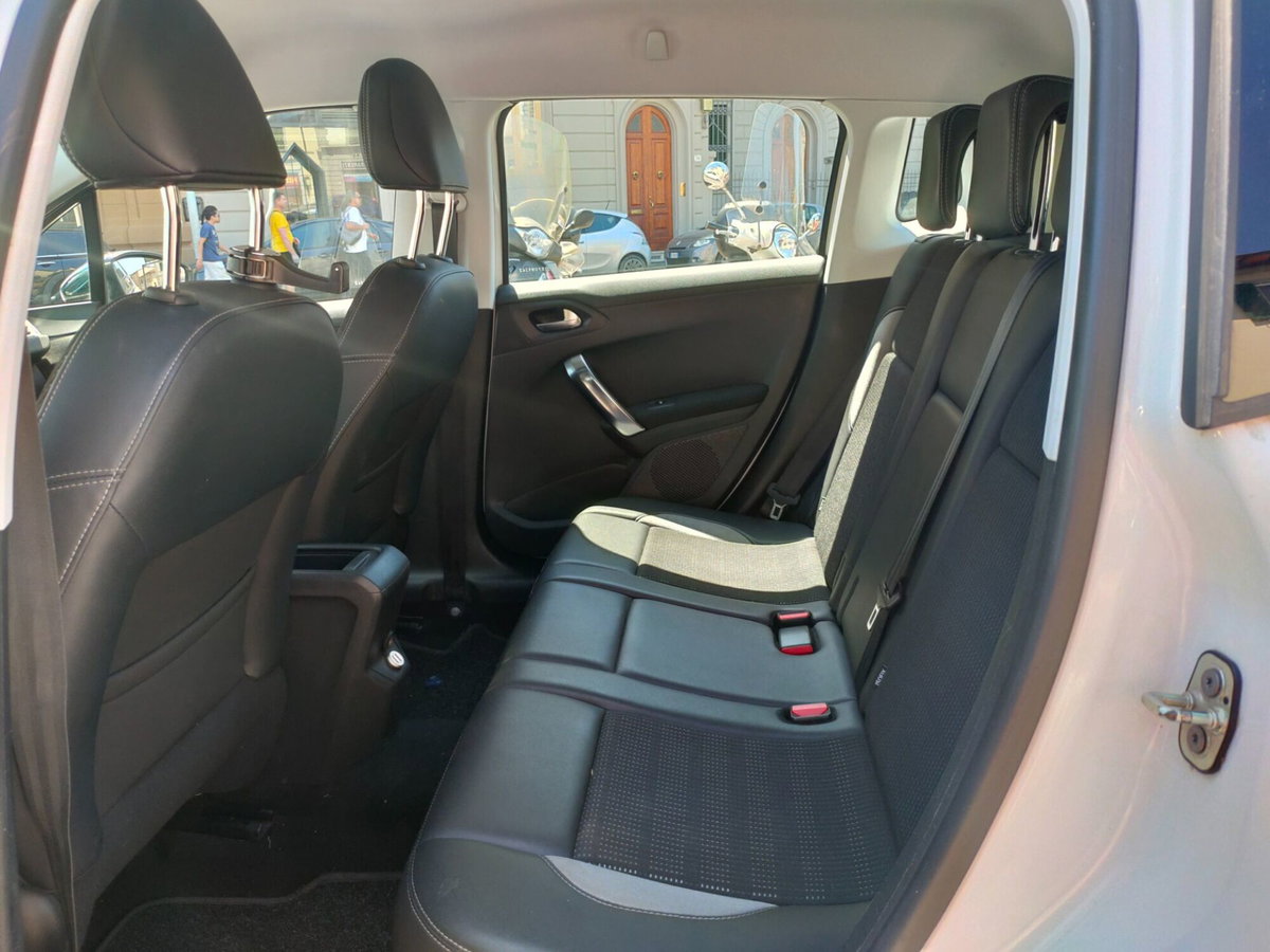 Peugeot 2008 82 Allure (19)