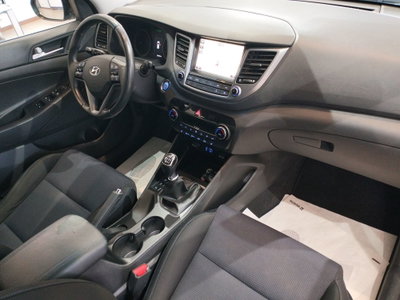 Hyundai Tucson 1.7 CRDi XPossible (16)