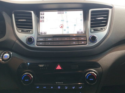 Hyundai Tucson 1.7 CRDi XPossible (18)