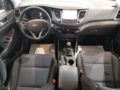 Hyundai Tucson 1.7 CRDi XPossible (9)