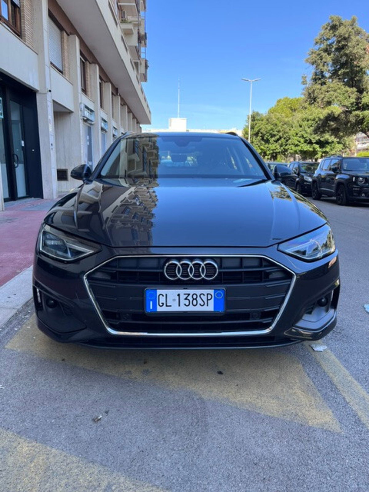 Audi A4 Avant 40 TDI S tronic Business (4)