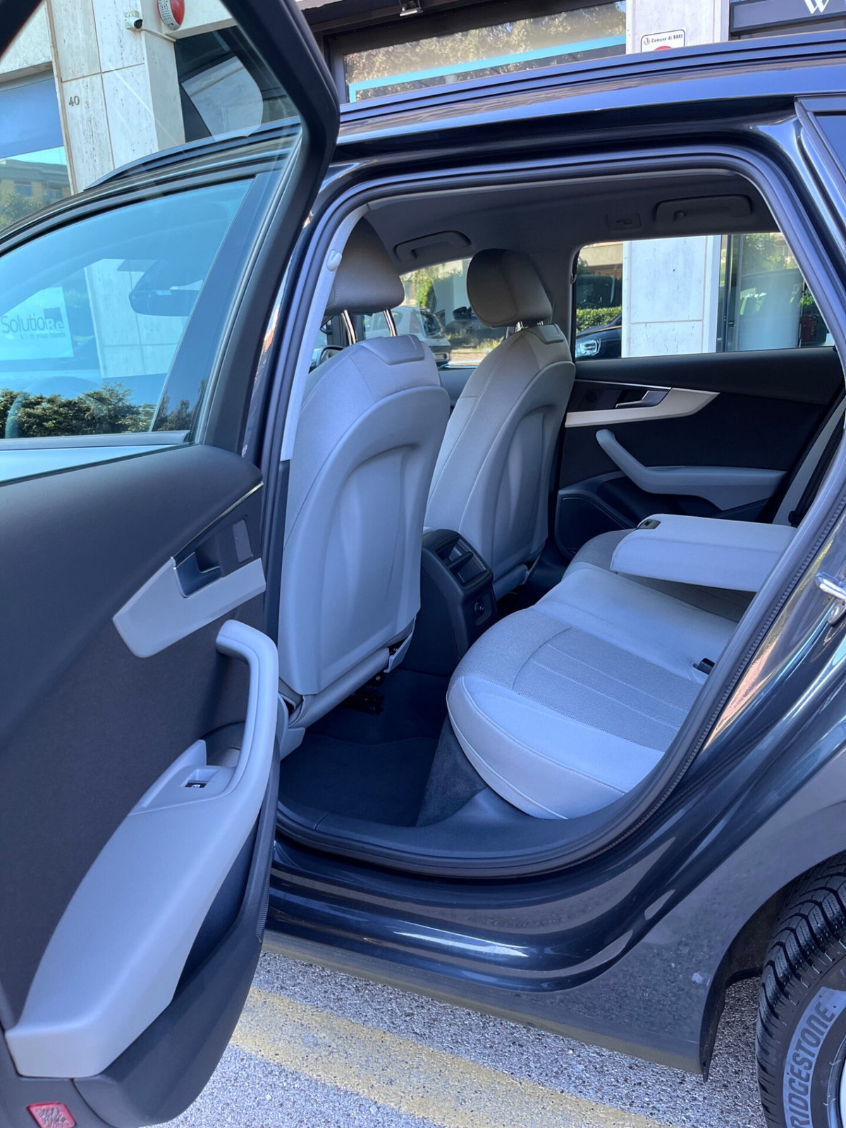 Audi A4 Avant 40 TDI S tronic Business (9)