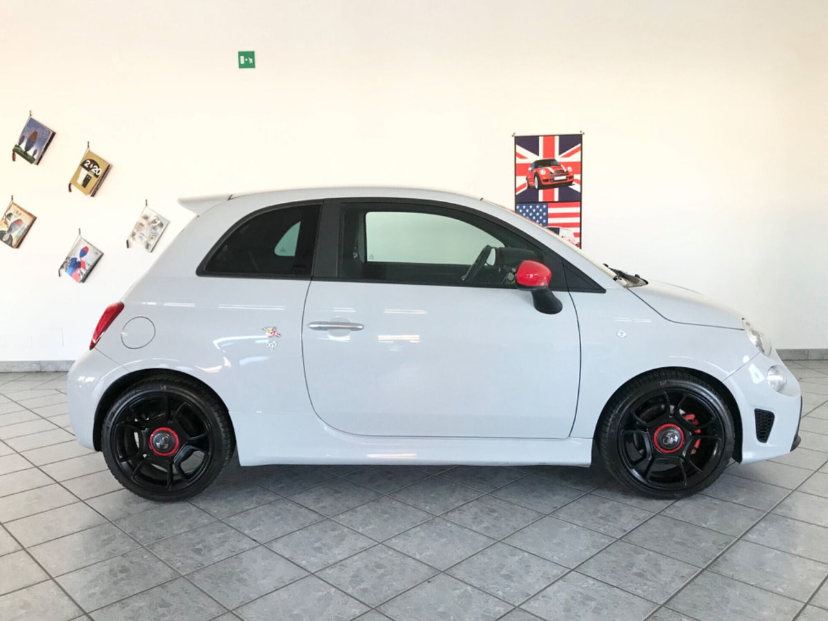 Abarth 595 595 1.4 Turbo T-Jet 165 CV Pista (4)