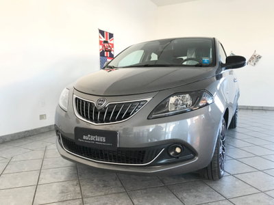 Lancia Ypsilon 1.0 FireFly 5 porte S&S Hybrid Gold Plus (2)