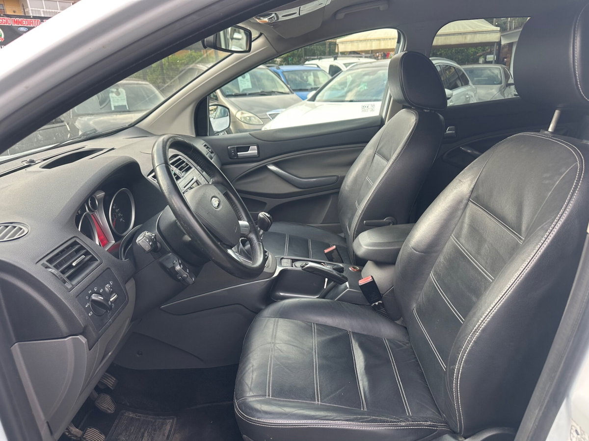 Ford Kuga 2.0 TDCi 163 CV 4WD Titanium DPF (10)