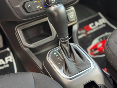 Jeep Renegade 1.6 Mjt DDCT 120 CV S (12)