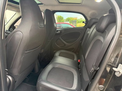 smart forfour forfour 70 1.0 Brabus Syle (11)