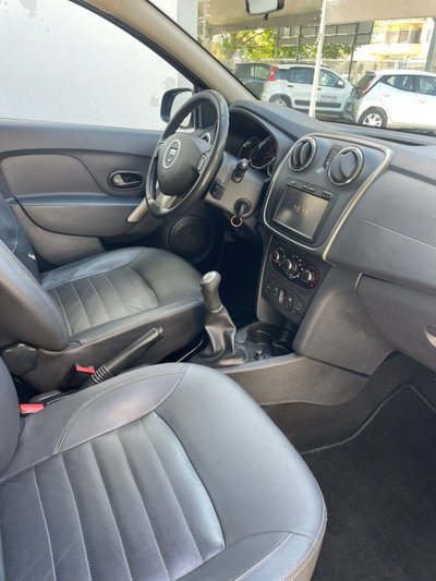 Dacia Sandero Stepway 1.5 dCi 8V 90CV Prestige (9)