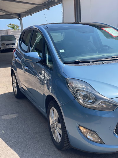 Hyundai ix20 1.4 CRDI 90 CV Style (2)