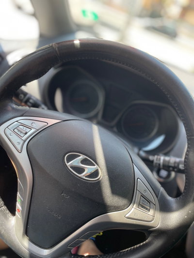 Hyundai ix20 1.4 CRDI 90 CV Style (9)