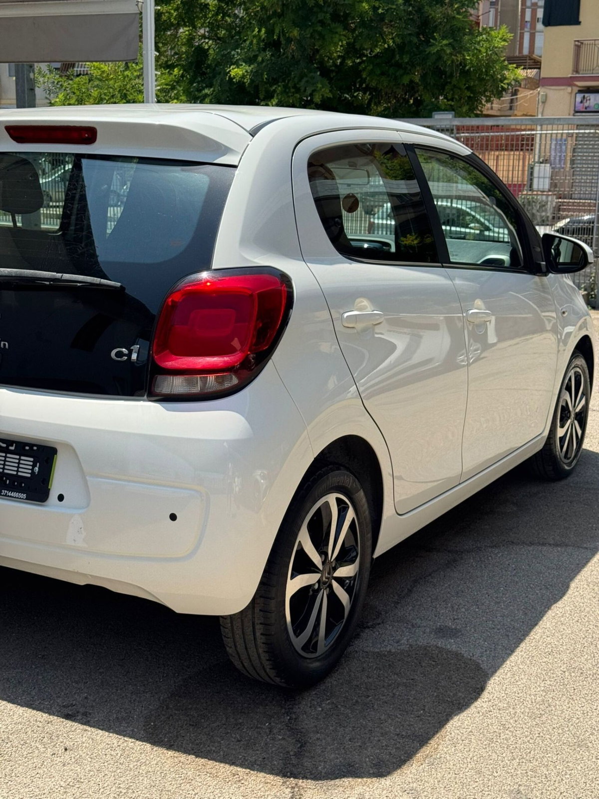 Citroen C1 C1 VTi 68 5 porte Shine (13)