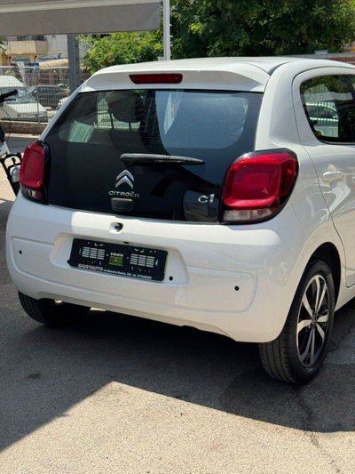 Citroen C1 C1 VTi 68 5 porte Shine (15)
