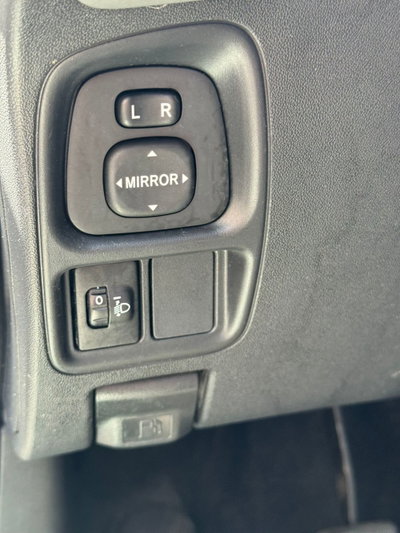 Citroen C1 C1 VTi 68 5 porte Shine (6)