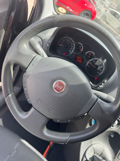 Fiat Panda 1.2 Emotion (10)