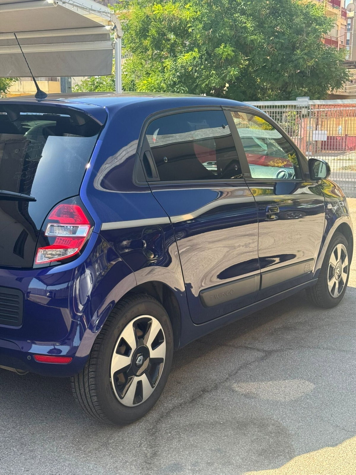 Renault Twingo TCe 90 CV Stop&Start Energy Lovely (11)