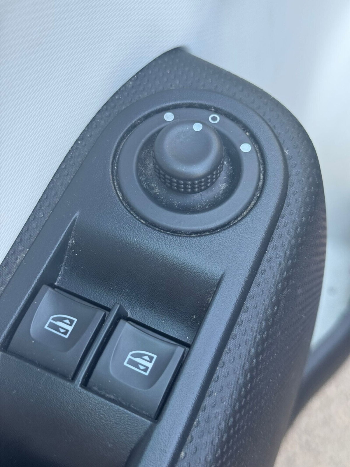 Renault Twingo TCe 90 CV Stop&Start Energy Lovely (13)